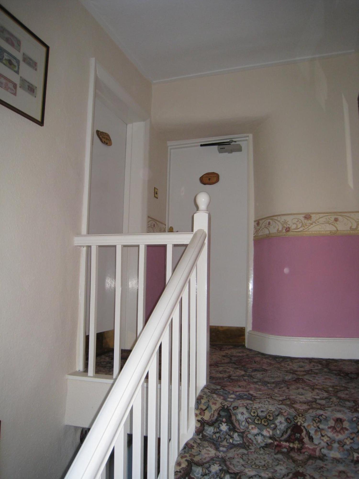 Rosebud Cottage Guest House Хоэрт Экстерьер фото